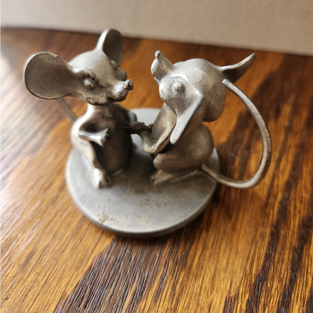 Hudson WF miniature pewter mice - Picture 3 of 4